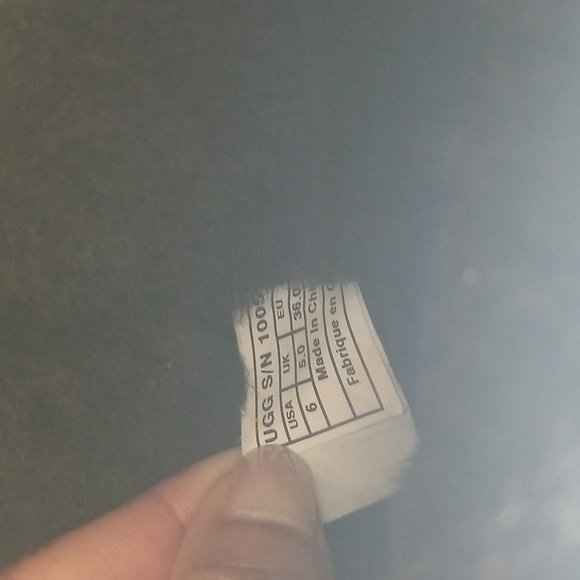 UGG Girls Black Silver Sequin Sparkle Warm Shimmer Shine Winter Boots Size 6 - Picture 8 of 12